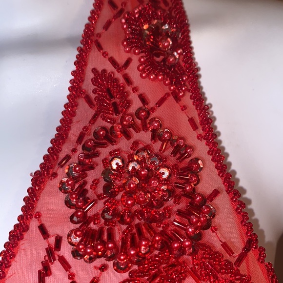 Cire Beautiful Sexy Long Red Formal Dress / Gown Size 2 - Picture 4 of 8